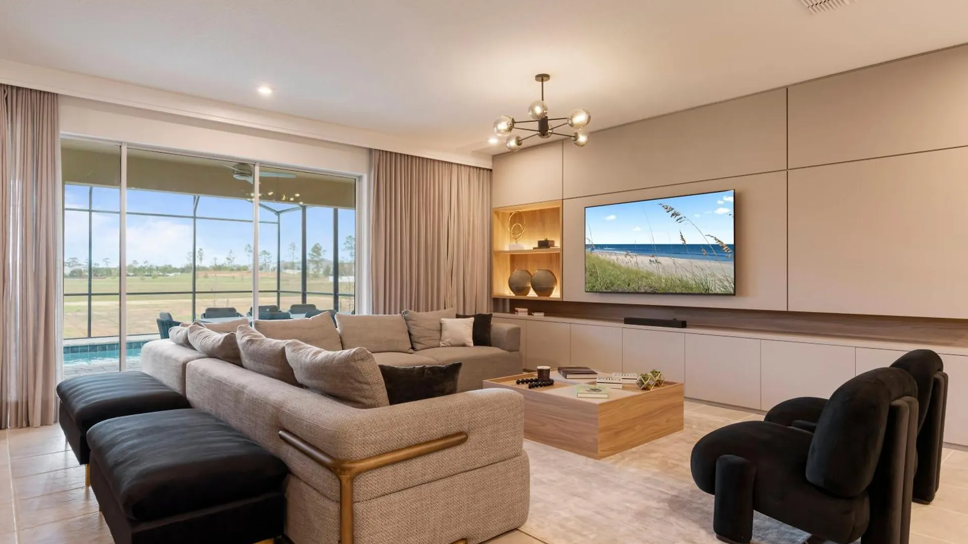Brand New 9Bedrooms At Solara Resort Davenport