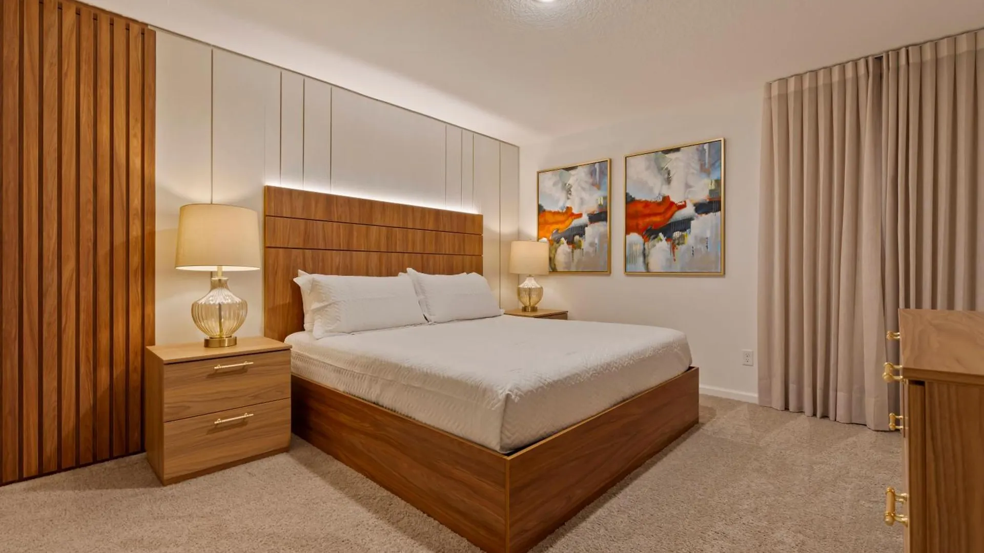 Brand New 9Bedrooms At Solara Resort Davenport United States